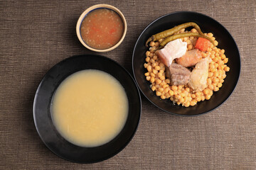 Madrilenian stew dish with soup and meat (cooked)