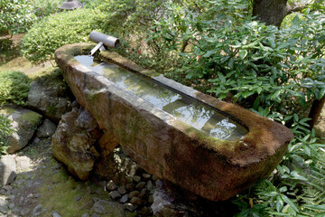 青蓮院　一文字手水鉢　京都市