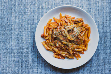 キノコのペンネアラビアータ
Penne Arrabiata
