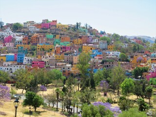 Obraz premium view of a colorful city of Guanajuato, Mexico 