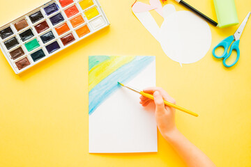 DIY Easter card. How to make paper bunny for Easter greetings. Step by step photo instruction. Hand paint greeting card background. Step 4.