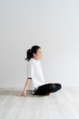 Fototapeta premium スポーツウェアの女性