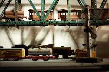 Détail ancien train miniature en métal