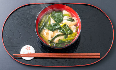 ほうれん草と油揚げの味噌汁
