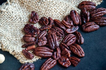 The aesthetics of nuts.