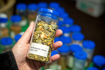 Gewürze zum Kochen in der Küche