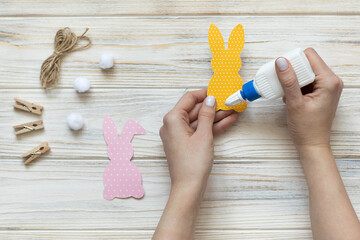 DIY Easter decor, step 5, paper Easter bunnies