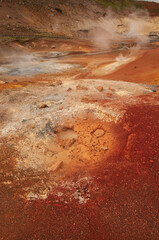 Activité volcanique sur le site de Seltún au sud du lac Kleifarvatn en Islande