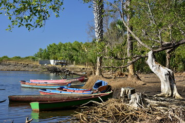 Paisajes y localizaciones alrededor de la ciudad de Monterrico, en la costa suroeste de Guatemala 