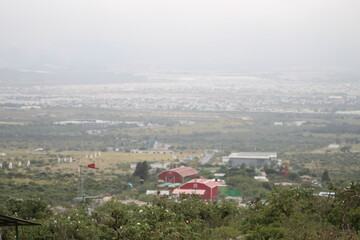 Fototapeta premium Ciudad en la montaña