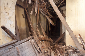 Abandoned palace with a piano in Bratoszewice, Poland 