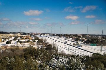 Fototapeta na wymiar highway on snow