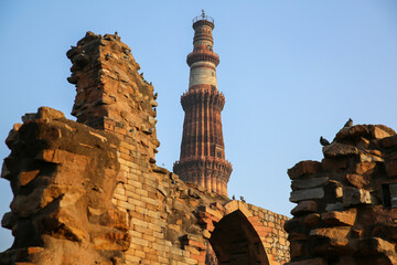 Restorations at Qutub Minar, New Dehi, India © Steven