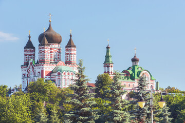 Fototapeta na wymiar View of the church building. St. Panteleimon Cathedral - an Orthodox cathedral in the suburbs of Kiev Feofaniya. The main temple of the female St. Panteleimon Monastery.