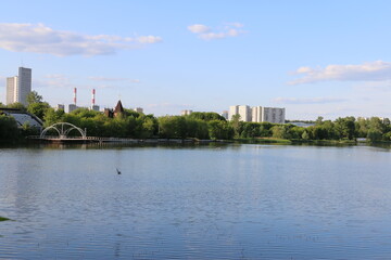 Naklejka premium panorama view of the lake in izmailovo russia summer