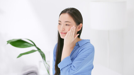 スキンケア ・女性