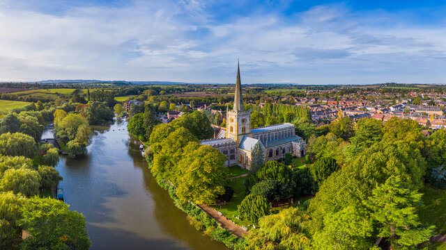 The Church of the Holy Trinity, where Shakesphere is buried, River Avon, Stratford-upon-Avon, Warwickshire