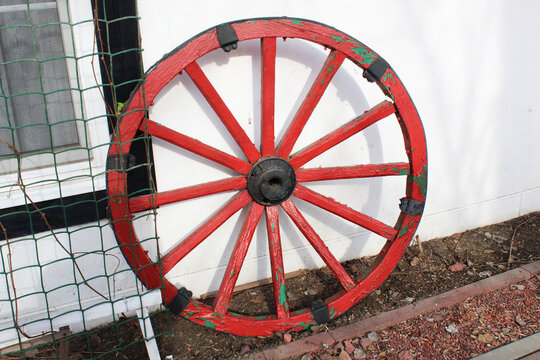 red wagon wheel