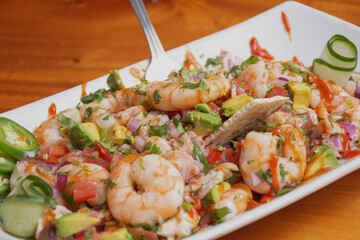 Ceviche de camarón y pulpo