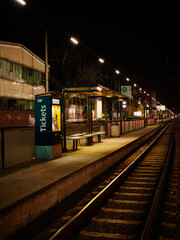 Fototapeta na wymiar tram in the night