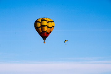 hot air balloon