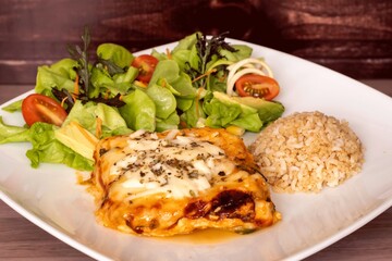 plato de comida balanceada 7