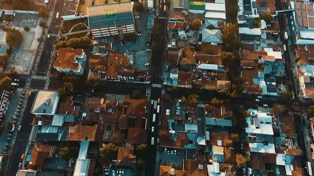 ciudad urbana, ciudad marr&oacute;n, San Salvador