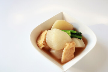 かぶと油揚げの煮物