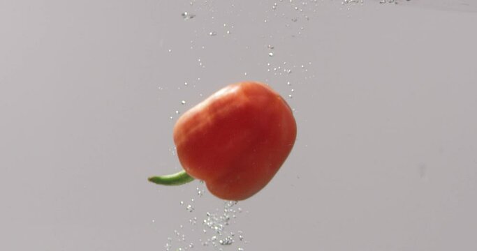 Cooking red bell pepper in a restaurant
