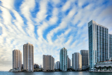 Obraz premium Miami skyline is seen from the Bayside bay, Florida, USA