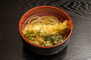 天ぷらうどん　 Tempura in Udon noodle soup japanese food