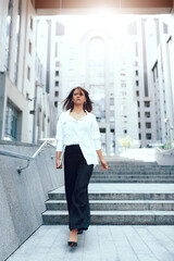 Young business woman in the city