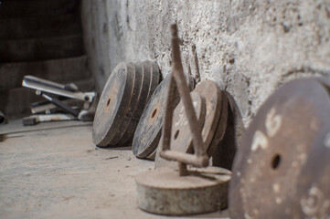 Bodybuilding and fitness equipment at home