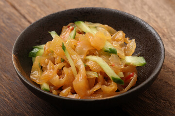 中華クラゲときゅうりの和え物