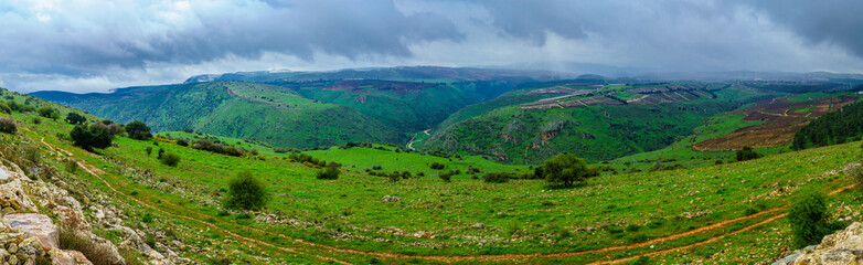 Fototapeta na wymiar Panoramic view of the Dishon valley, Upper Galilee