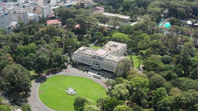 Flight over Independence Palace in Ho-Chi-Minh-City