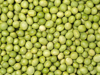green peas background