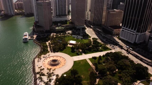 Claude Pepper Fountain Bayfront Park Miami aerial drone footage