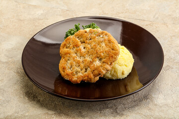 Chicken cutlet with mashed potato