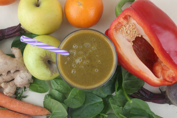 paprika fruits and vegetables juice as detox diet