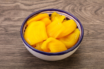 Canned Jackgruit in the bowl