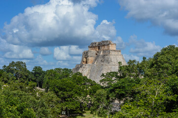 Magician's Pyramid (Uxmal, Mexico)