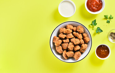 Crispy fried breaded chicken bites