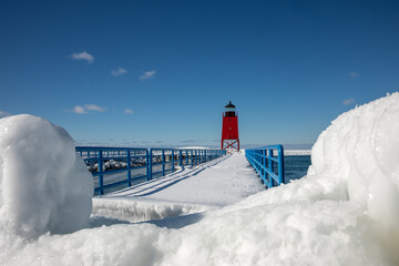Charlevoix lighthouse framed by ice formations