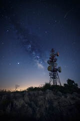 Antenas y V&iacute;a L&aacute;ctea