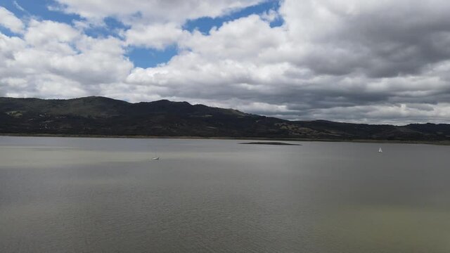 tomine lake colombia