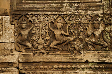 Outer walls of temple at Bayon