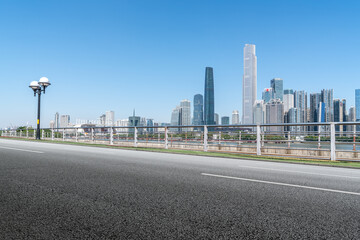 Fototapeta na wymiar Guangzhou city roads and modern buildings