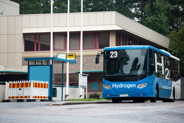 A hydrogen fuel cell bus concept	