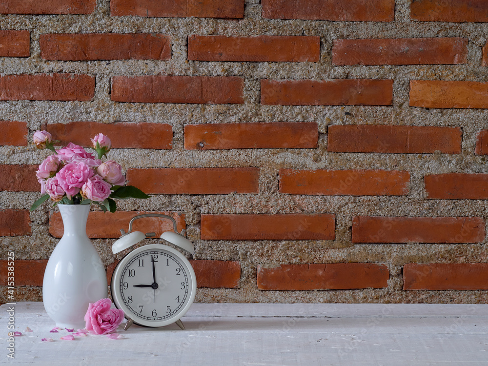 Canvas Prints vintage clock with pink roses